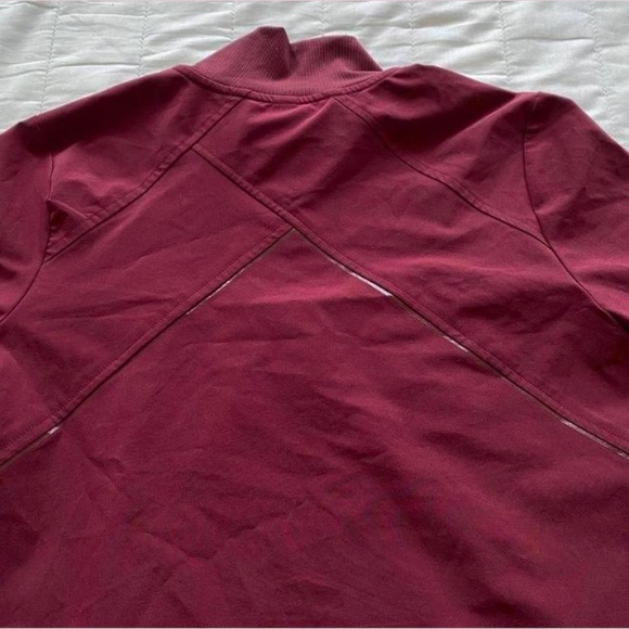 ♥️ Zip-Up Track Jacket - Picture 4 of 4